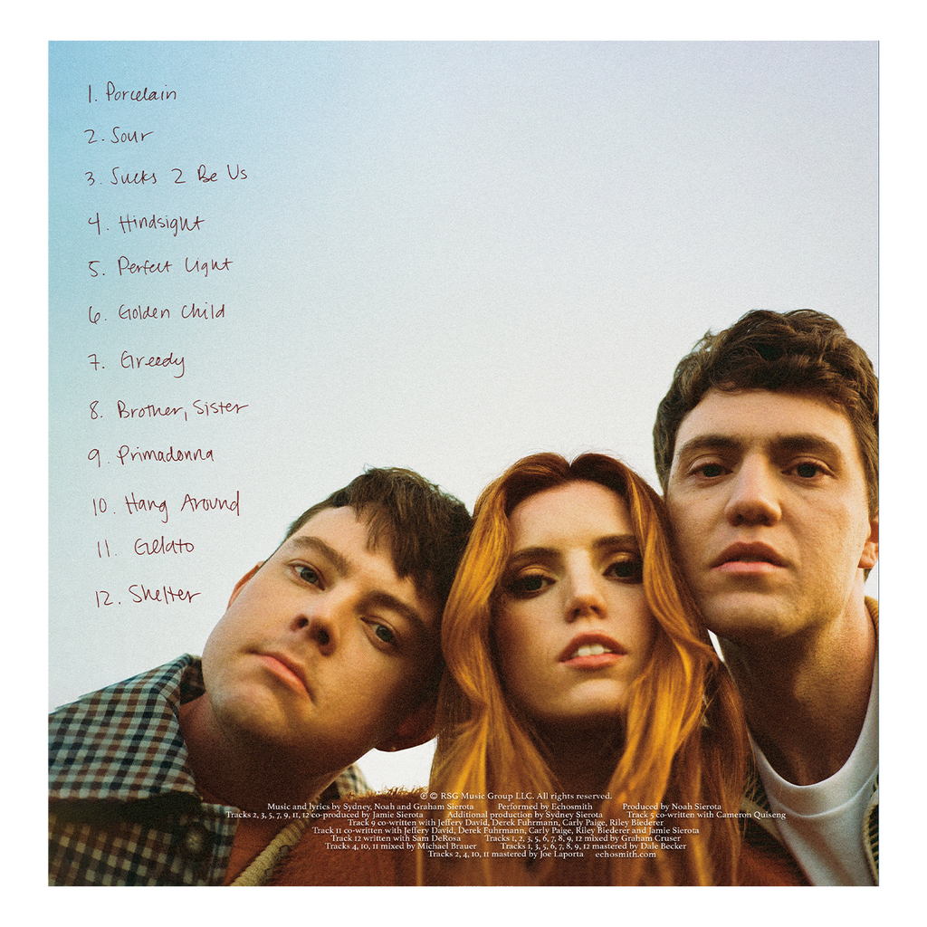 〚self-titled〛Vinyl